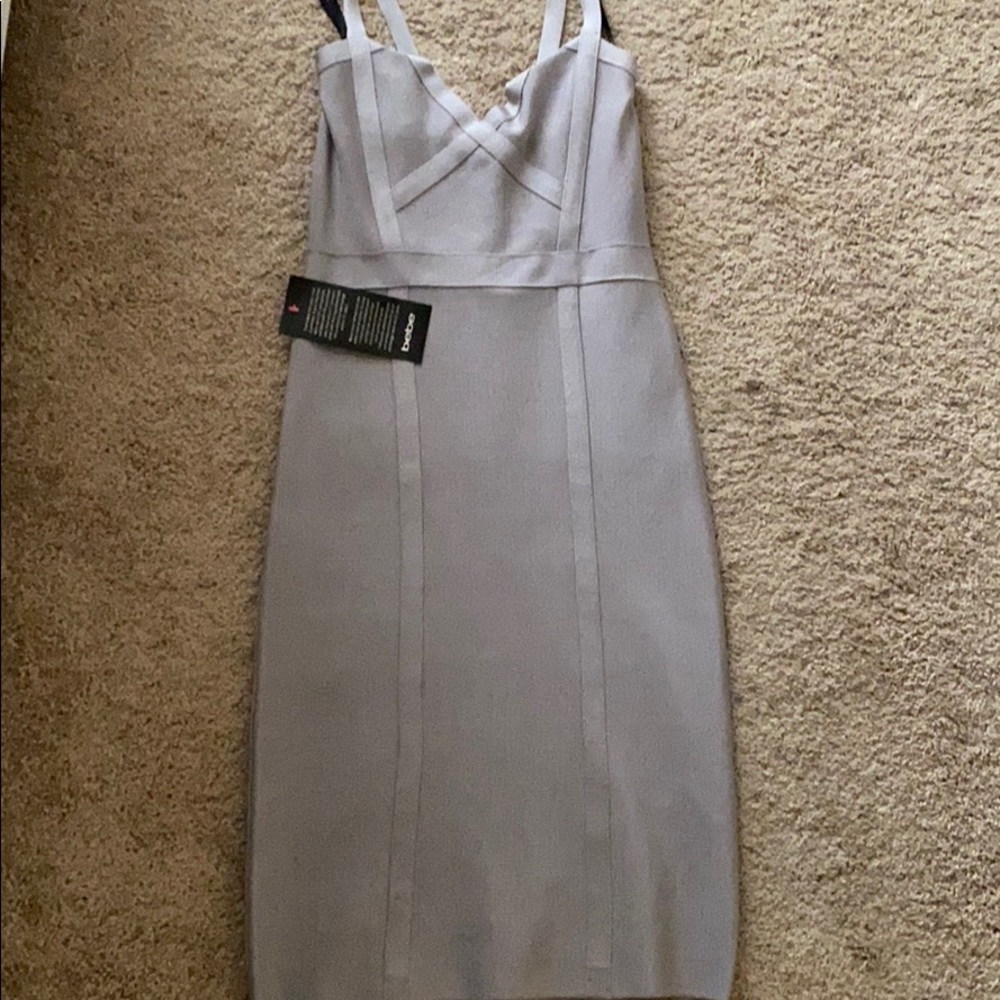 Dress - Picture 2 of 4
